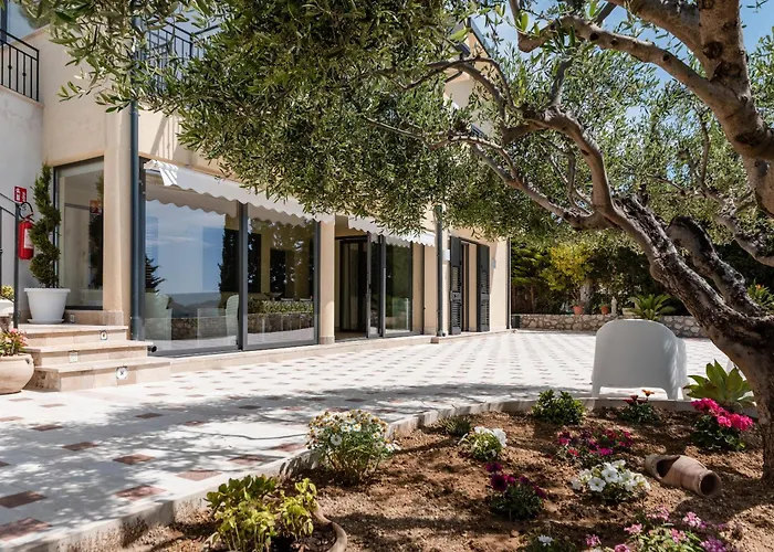 Simona Con Giardino Villa Favara